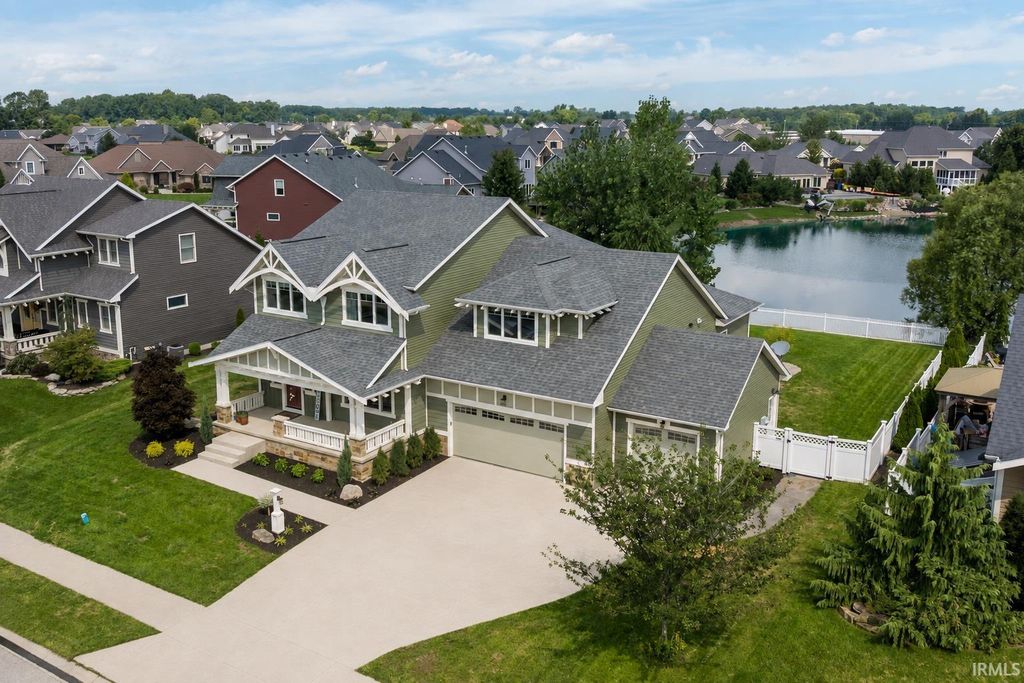14530 Sandstone Drive, Fort Wayne, IN 46814