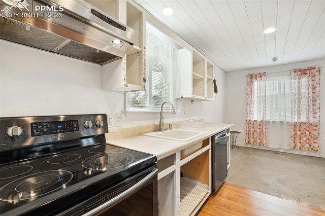 1948 Carmel Drive, Colorado Springs, CO 80910