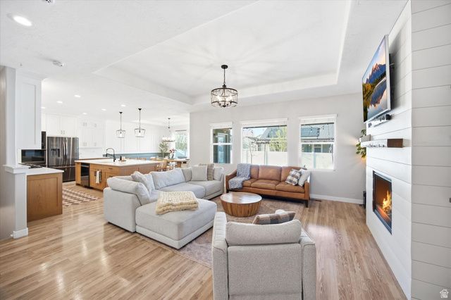 66 E SCHOOL HOUSE RD, Saratoga Springs, UT 84045