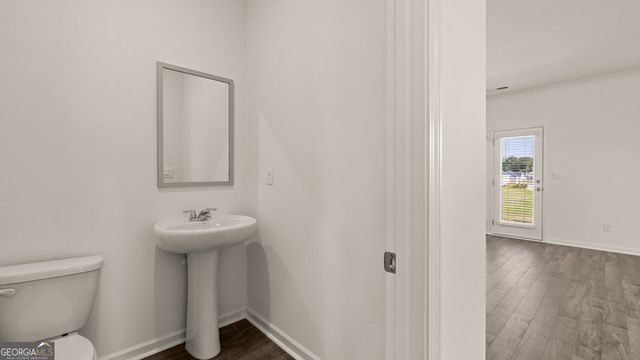 201 Sandy Oak Drive, Loganville, GA 30052