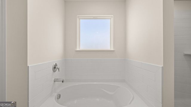 201 Sandy Oak Drive, Loganville, GA 30052