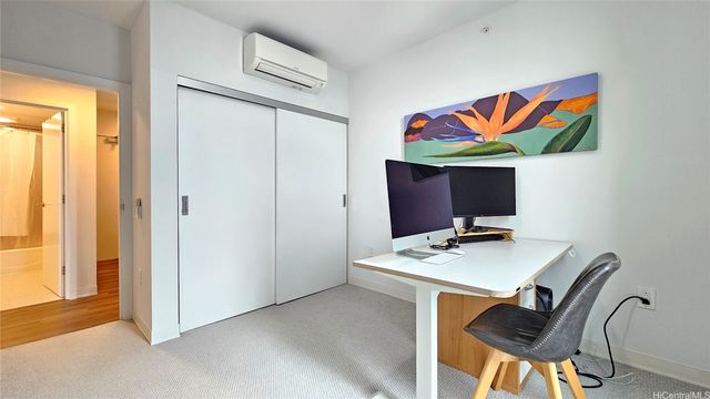 987 Queen Street 4015, Honolulu, HI 96814