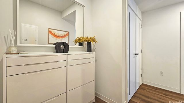 987 Queen Street 4015, Honolulu, HI 96814