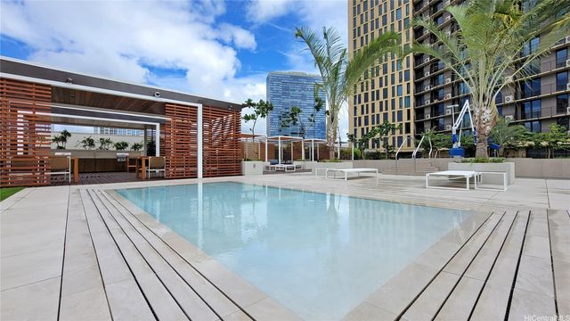987 Queen Street 4015, Honolulu, HI 96814