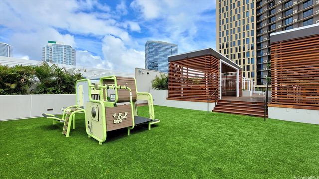 987 Queen Street 4015, Honolulu, HI 96814