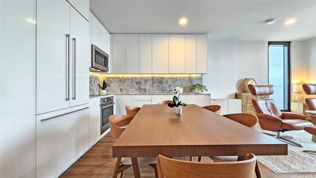 987 Queen Street 4015, Honolulu, HI 96814