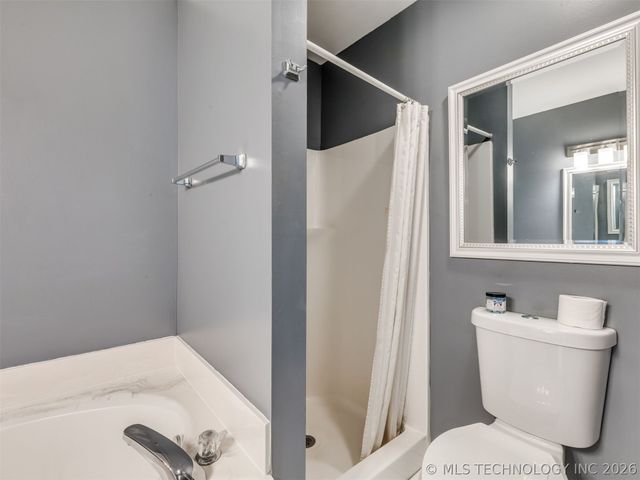 800 Luker Lane, Sapulpa, OK 74066