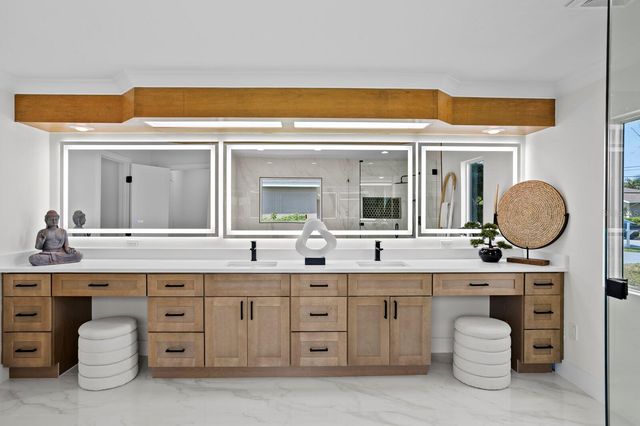 109 POINCIANA LANE, Largo, FL 33770