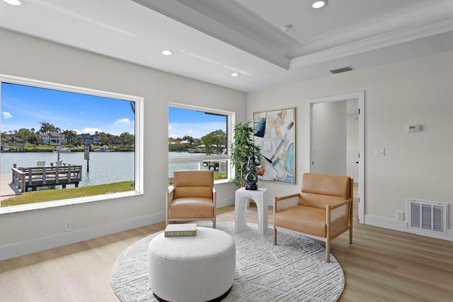 109 POINCIANA LANE, Largo, FL 33770