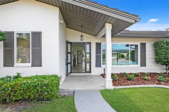 109 POINCIANA LANE, Largo, FL 33770