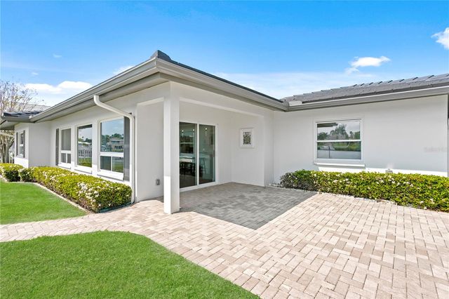 109 POINCIANA LANE, Largo, FL 33770