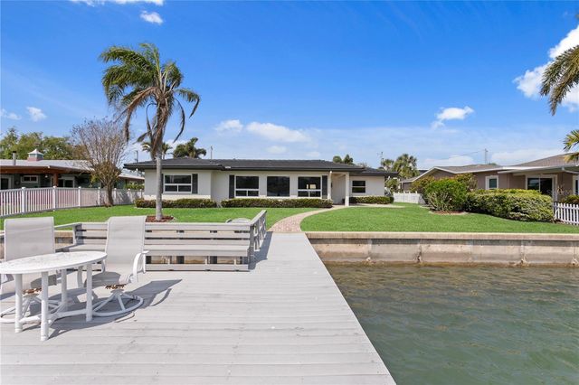 109 POINCIANA LANE, Largo, FL 33770