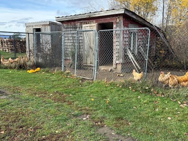 881 South Hill Road, Stewartstown, NH 03576