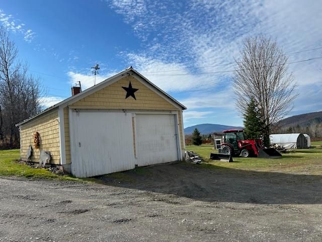 881 South Hill Road, Stewartstown, NH 03576