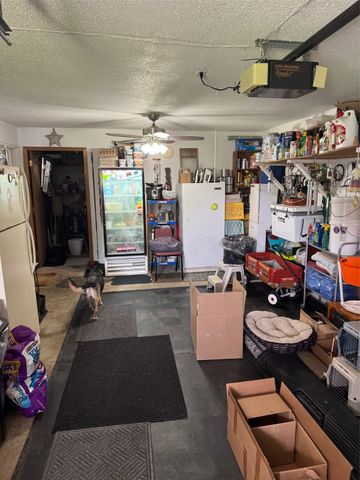 6657 E 78th Street S, Newton, IA 50208