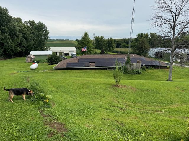 6657 E 78th Street S, Newton, IA 50208