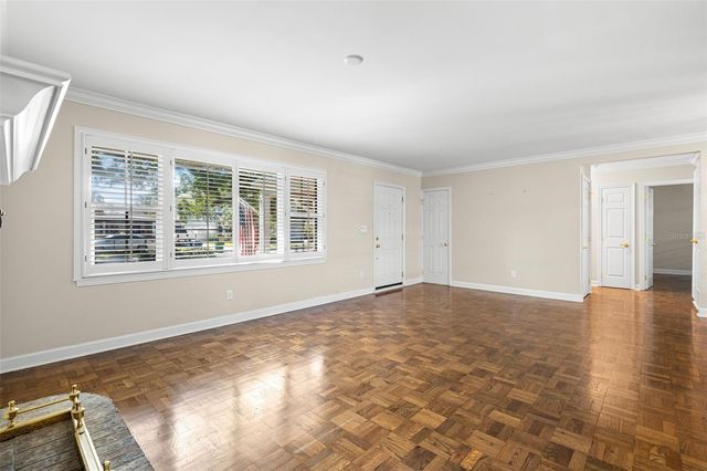 1035 S STERLING AVENUE, Tampa, FL 33629