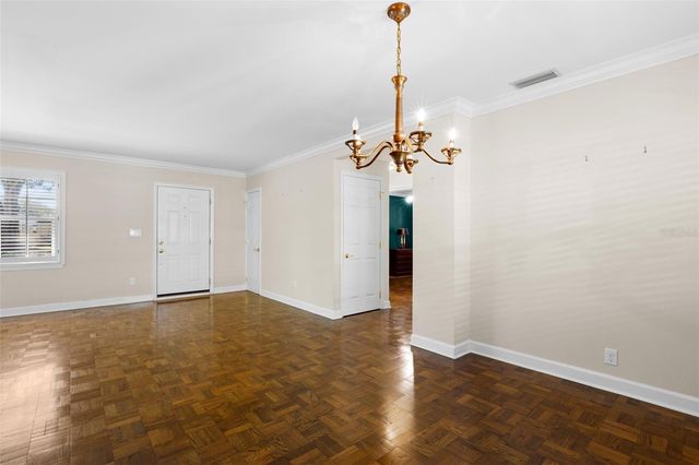 1035 S STERLING AVENUE, Tampa, FL 33629