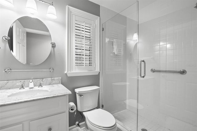 1035 S STERLING AVENUE, Tampa, FL 33629