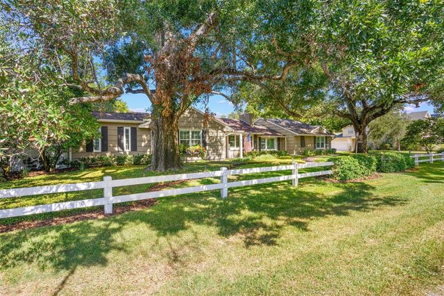 1035 S STERLING AVENUE, Tampa, FL 33629
