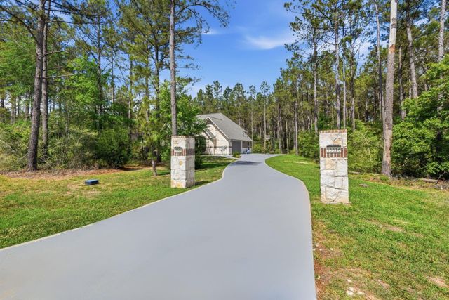 15516 Forest Grove Drive, Willis, TX 77378