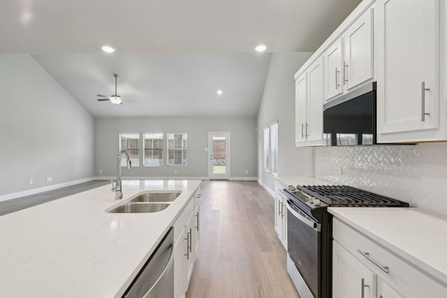 6608 Denim Drive, Fort Worth, TX 76036