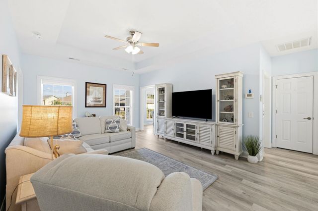 146 Harbor Lights Dr., Surfside Beach, SC 29575