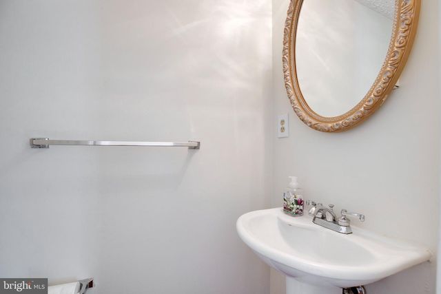 1604 BARNSTEAD DR, Reston, VA 20194