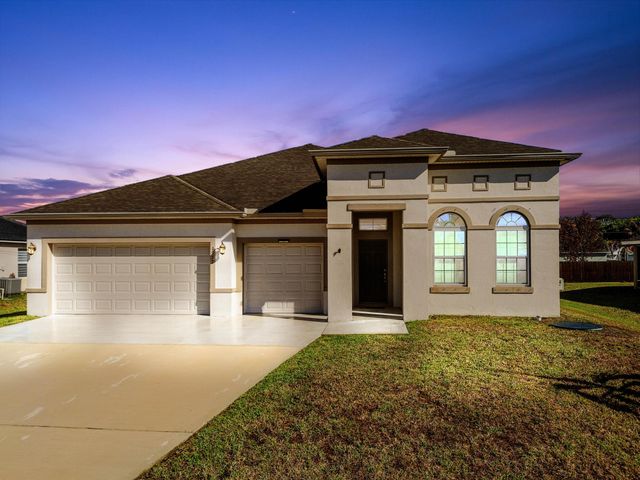 1957 SW Logan Street, Port St. Lucie, Port St Lucie, FL 34953