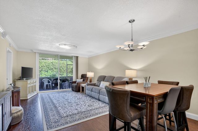 9215 Flynn Circle 8, Boca Raton, FL 33496