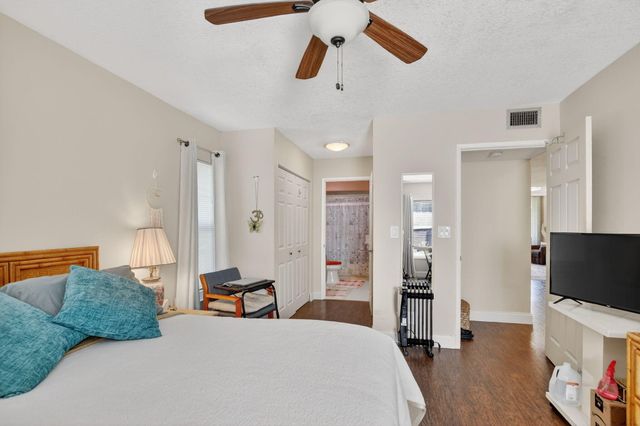 9215 Flynn Circle 8, Boca Raton, FL 33496