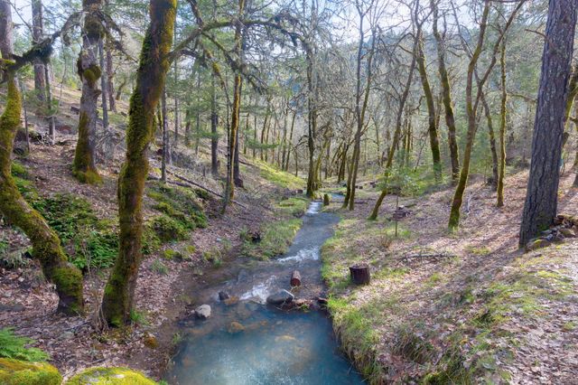 11260 Redwood Highway, Wilderville, OR 97543