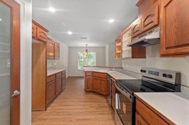 11260 Redwood Highway, Wilderville, OR 97543