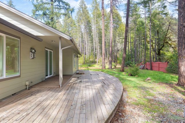 11260 Redwood Highway, Wilderville, OR 97543