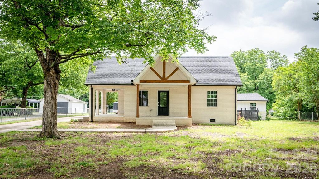 1225 Old Charlotte Road SW, Concord, NC 28027
