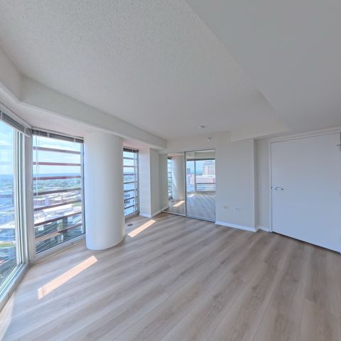 1720 Maple Avenue 2170, Evanston, IL 60201