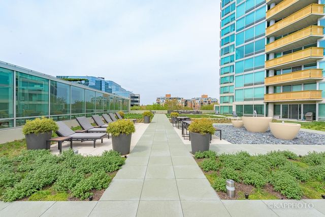 1720 Maple Avenue 2170, Evanston, IL 60201