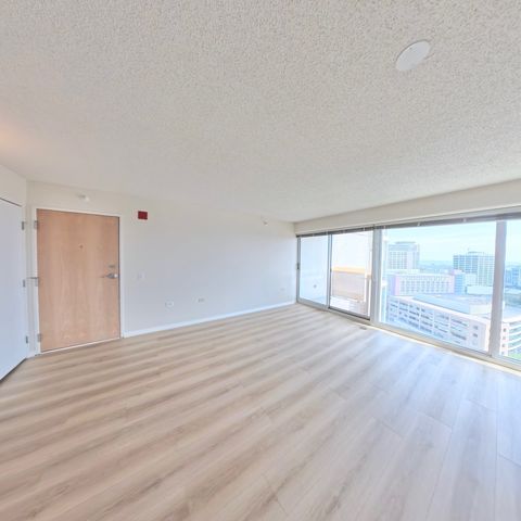 1720 Maple Avenue 2170, Evanston, IL 60201
