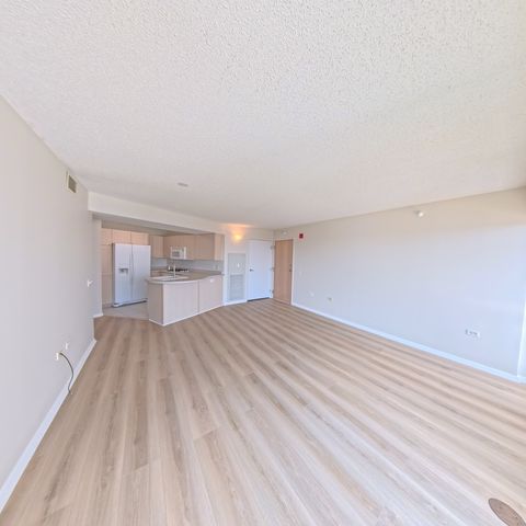 1720 Maple Avenue 2170, Evanston, IL 60201