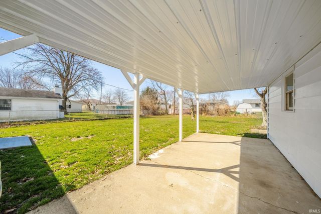 3031 Brentwood Road, New Castle, IN 47362