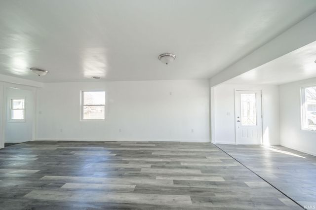 3031 Brentwood Road, New Castle, IN 47362