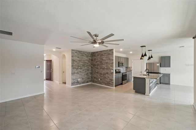 866 BAYLOR DRIVE, Deltona, FL 32725