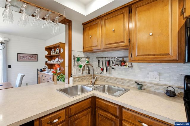 2930 Cedarwood Ct SE, Albany, OR 97322