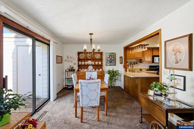 2930 Cedarwood Ct SE, Albany, OR 97322