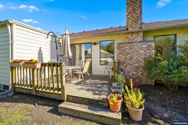 2930 Cedarwood Ct SE, Albany, OR 97322