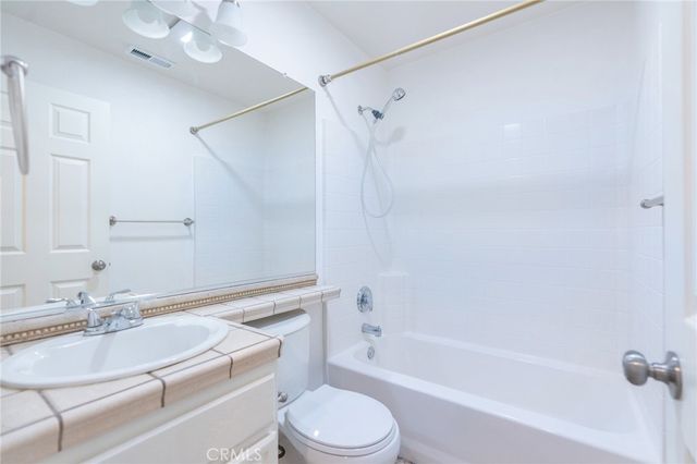 6 Harvest Point, Aliso Viejo, CA 92656