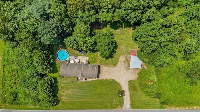 1089 Austin Little Mountain Road, Ronda, NC 28670