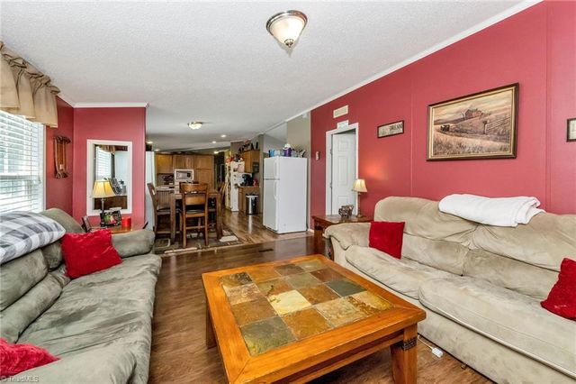 1089 Austin Little Mountain Road, Ronda, NC 28670