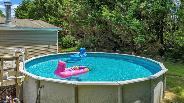 1089 Austin Little Mountain Road, Ronda, NC 28670