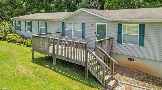 1089 Austin Little Mountain Road, Ronda, NC 28670